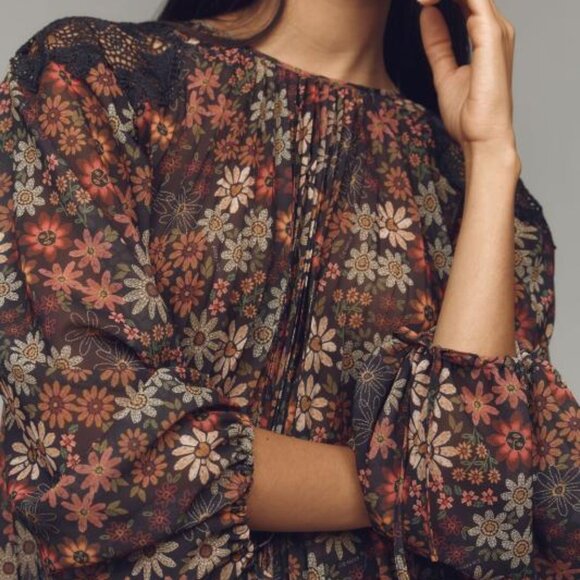 FARM Rio / Anthropologie Long Sleeve Sheer Pleated Floral Print Blouse XS. NWT - Picture 3 of 8